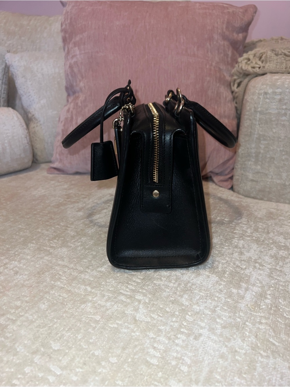 Coach Purse with Gold Hardware (missing satchel strap) - Picture 4 of 6